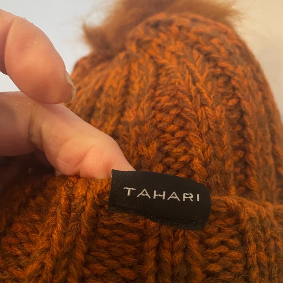 Tahari 2 piece set. Pom beanie and matching infinity scarf. - Picture 4 of 9